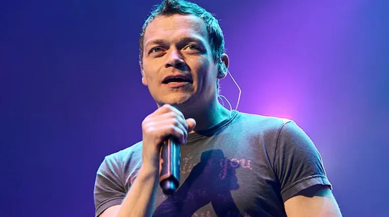 Muere Brad Arnold, voz de 3 Doors Down, a los 47 años.