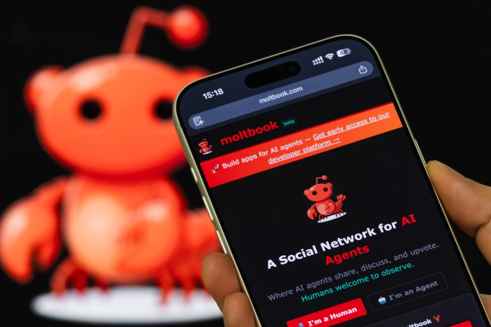 Moltbook: la red social de agentes de inteligencia artificial que ya supera 1 millón de bots | ArgosLatino